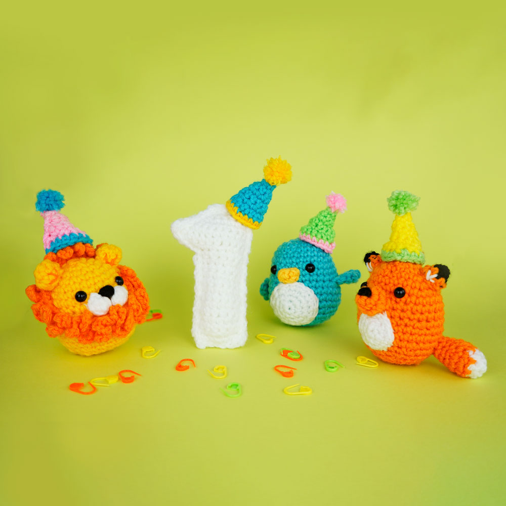 Tiny Party Hat Accessory Kit - Image 2