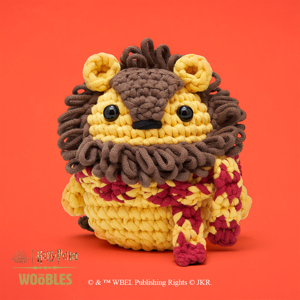 Gryffindor Lion and Scarf Bundle