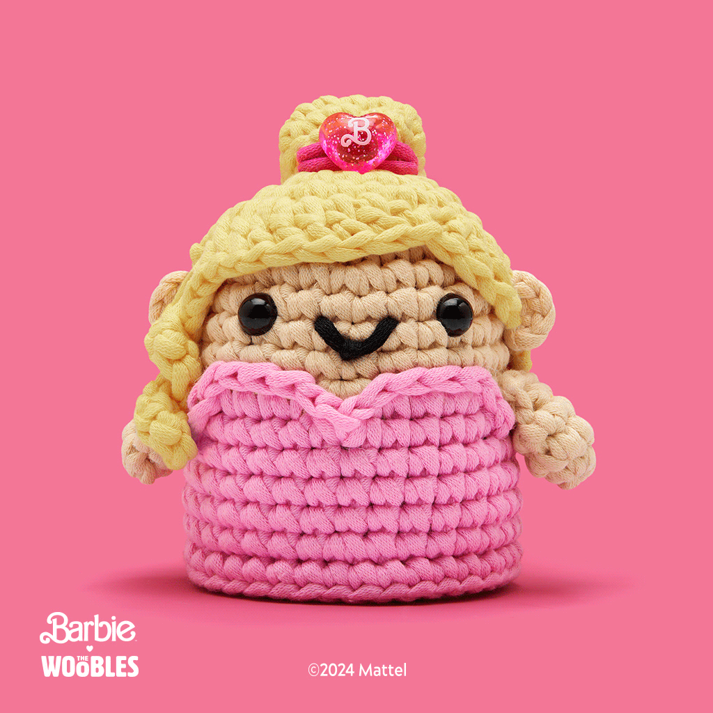 Alternative view of Barbie and Ken Bundle